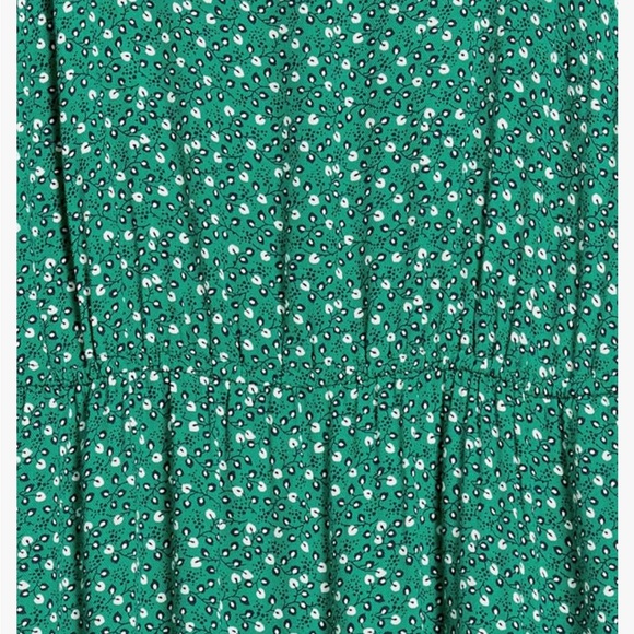 NEW AMAZON ESSENTIALS bloggers favorite dress - Picture 8 of 9